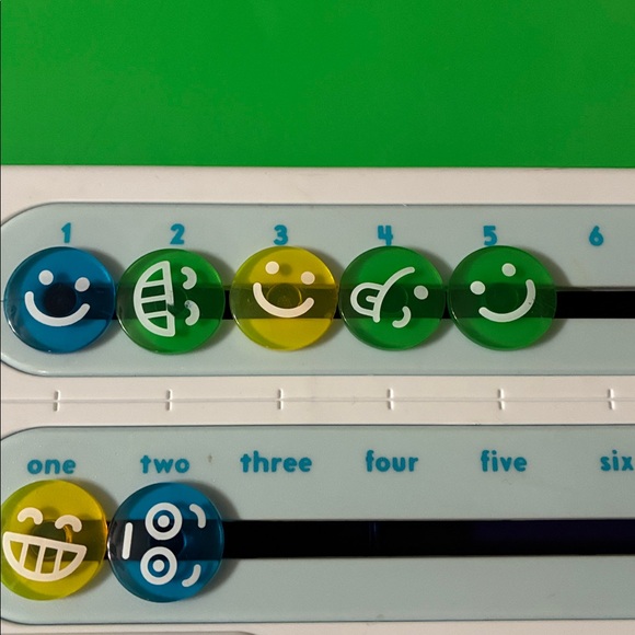 Fisher Price - THINK & LEARN, COUNT & ADD MATH CENTER - Picture 5 of 13